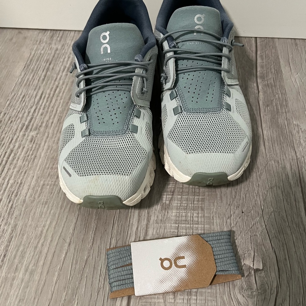 Womens On Cloud 5 Shoes